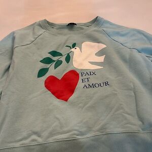 J.crew weekend sweatshirt.  Gently used but still in great condition.  Women’s M